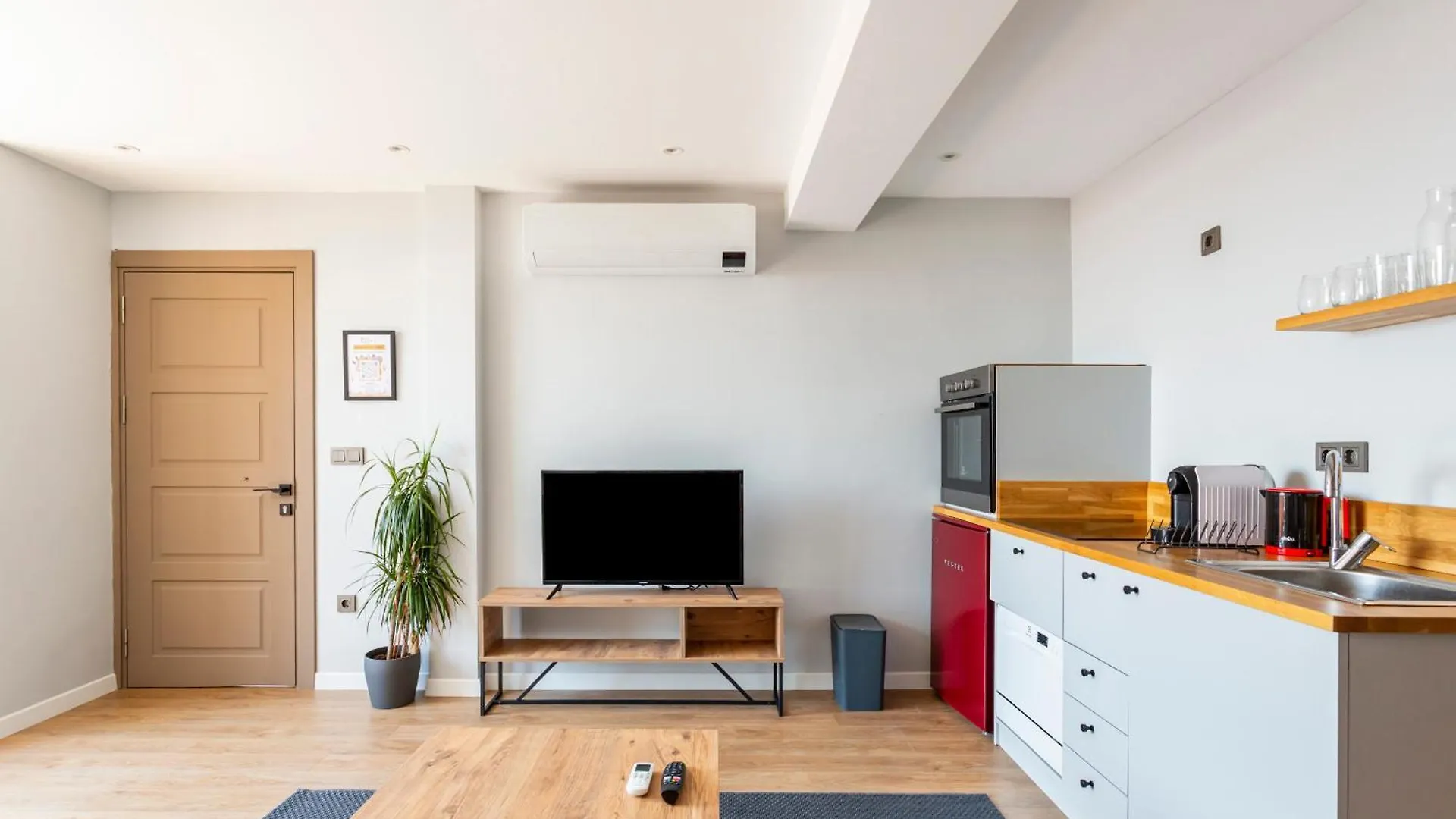 Comfortable Apartment With Private Terrace 伊斯坦布尔